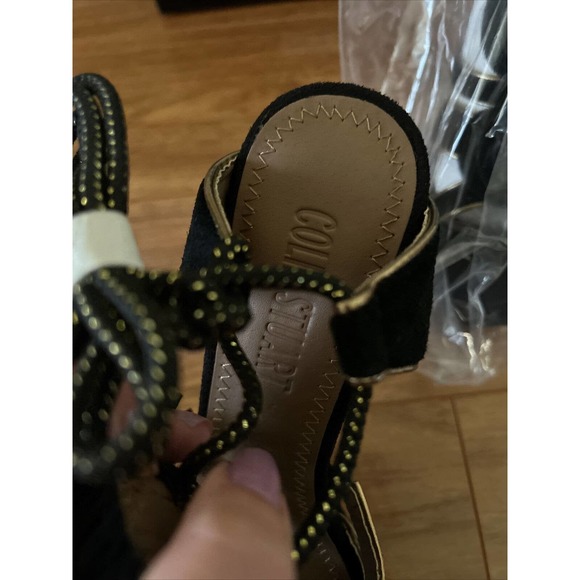Colin Stuart Black Platform Stiletto Pumps Black Gold Ruffled Tie Up New 7.5 - Picture 5 of 8
